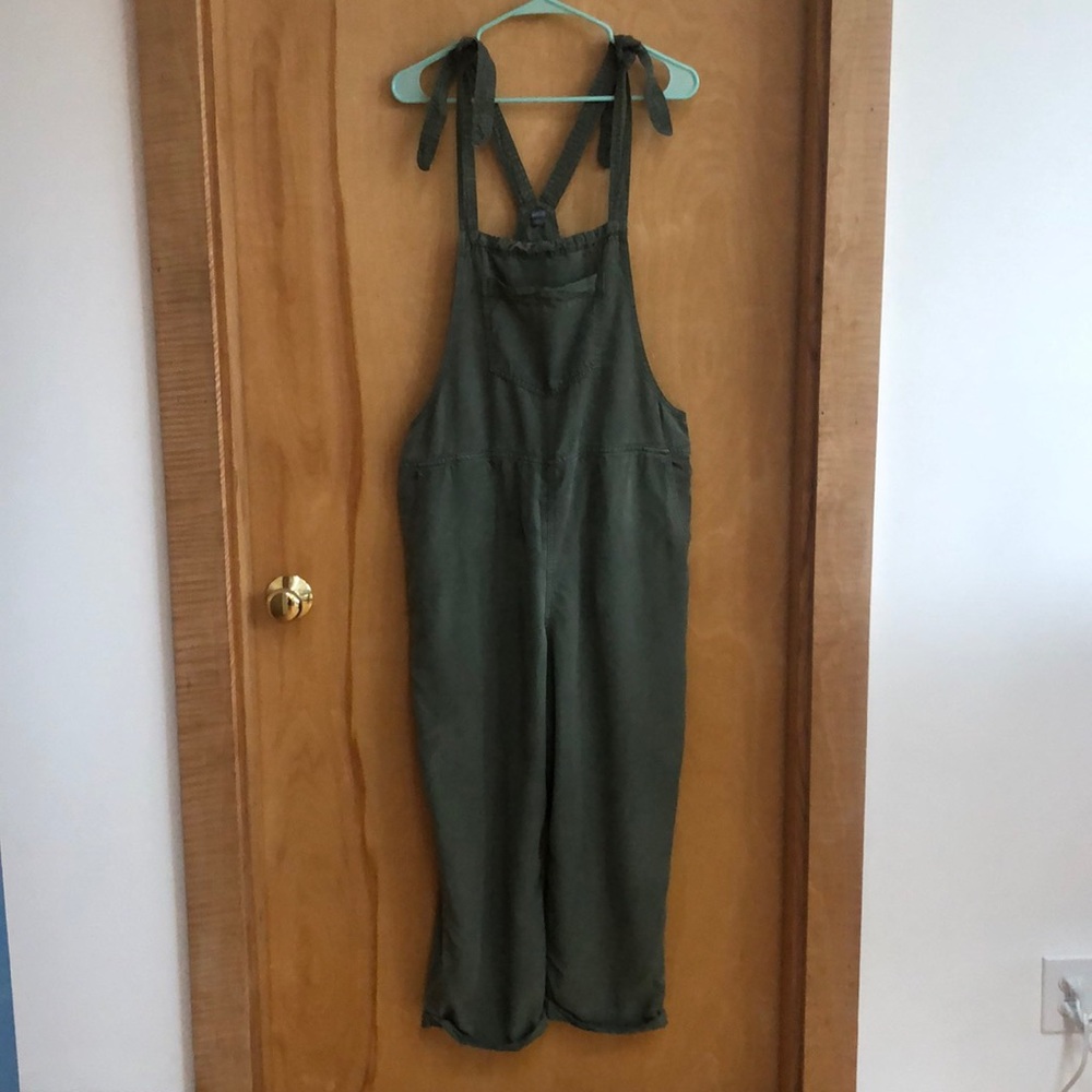 Aerie Green Linen Overalls